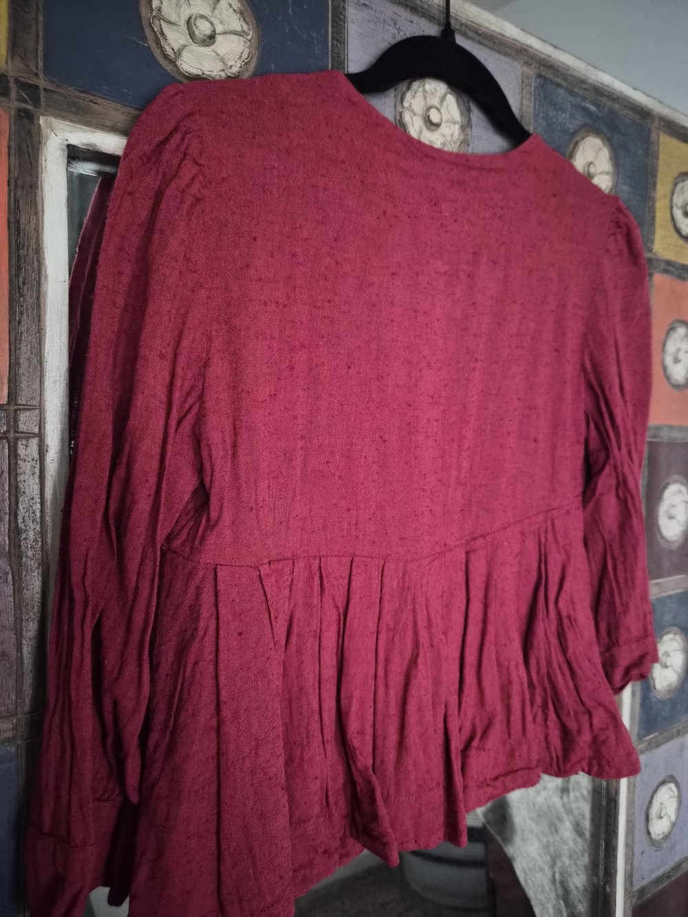 Free People Raspberry Textured V-Neck Peasant Tunic - Picture 6 of 6